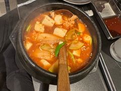 -山川小町·极番烧肉(新地假日广场店)