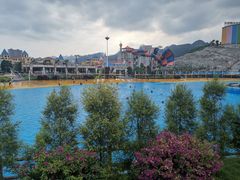 -荔波冰雪水世界主题乐园