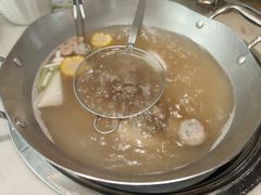 -左庭右院鲜牛肉火锅(浦江欢乐颂店)
