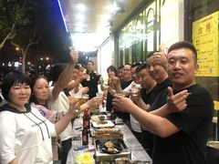 -云晓光头烧烤吧(德平路店)