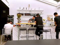 -UNI UNI(环亚凯瑟琳店)