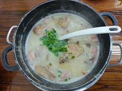 新鲜猪杂粥-南记食粥坊·宵夜大排档(莲花总店)