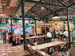 -大食代美食广场(上海中心店)