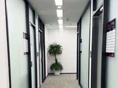 -新东方斯芬克艺术留学作品集培训(郑州校区)