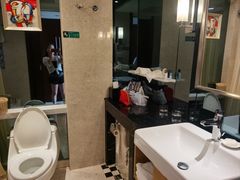 -汕头金海湾大酒店(万象城店)
