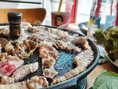 -江南猪肉商会无限续吃(弘大店)