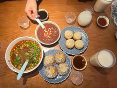 -鑫震源·苏式大虾生煎(山塘街店)