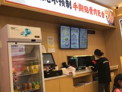 -犟骨头排骨饭•大骨面(弘阳广场店)