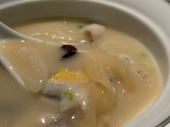 荣记花胶黄鱼羹-荣轩(新荣记环球金融中心店)