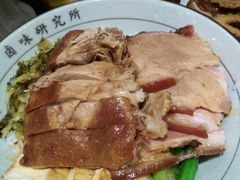 鹅肉拼猪手饭-狮头牌卤味研究所·卤味饭(花城汇南区店)
