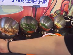 -柳大厨螺蛳粉(人民路总店)