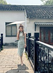 -一揽芳华汉服旗袍体验馆(拙政园店)