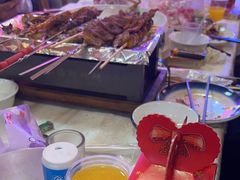 -海盗船. 龙虾烧烤. 酒馆