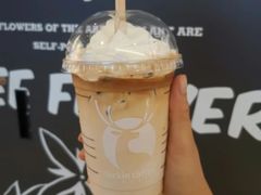 金果拜坚果拿铁-瑞幸咖啡(华创生活广场店)