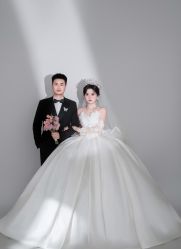 -雅云婚纱摄影工作室旗舰店