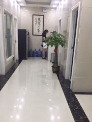 -痘博士广州·全国连锁祛痘机构