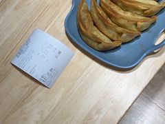-老新隆牛肉锅贴(新街口店)