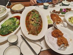 -梅利汴京烤鸭•开封豫菜地标店(东大街店)