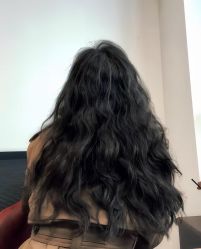 -十六番发型师事务所
