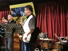 -东岸Cafe 爵士俱乐部