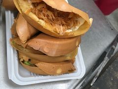 小虾皮夹沙拉-兰烘糕