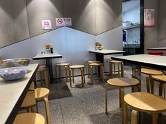 -卢香纪面馆(丽园路店)