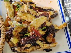 -八两八金·莱芜特色炒鸡(市南漳浦路店)