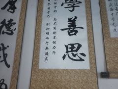 -荒岛实景沉浸密室(江汉路1店)