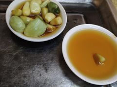 腊八蒜-劈柴院锅贴(沈阳路店)