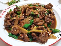 -鲁南仔·滕州炒鸡(经三路店)