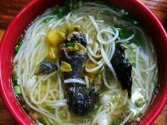 -正宗李家土鸡米线店