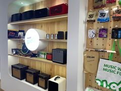 -音乐窝玩创中心·乐器声乐(海珠乐峰店)