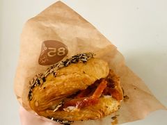 -85度C(生甜甜圈研究工坊·上海松江人民北路店)