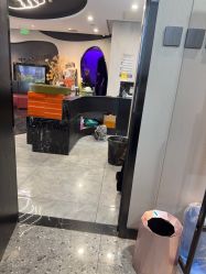 -TOP HAIR SALON