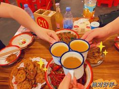 -冶建镜子·老南昌大排档·江西虾王(总店)