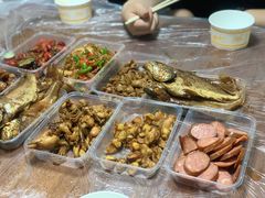 -蓝精灵饺子店