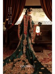 -雪中彩影婚纱摄影·微光艺术中心