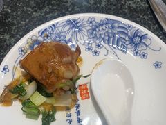 -老渔翁炖鱼坊(黄海西路东山店)