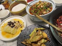 -雀蓝川菜(奥体广场店)