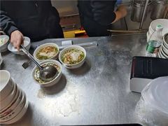 -矮子粉店1985·长沙米粉(湘春路店)