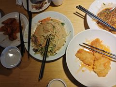-关东小磨东北菜(上海长风大悦城店)