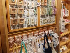 -猫的天空之城概念书店(苏州诚品店)