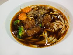 -康师傅私房牛肉面(北京南站店)