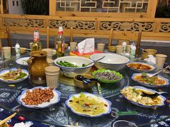 -鸡足缘·海稍鱼•野生菌火锅