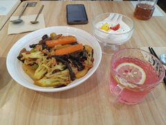-轻蔬不用等·素食(江苏路店)