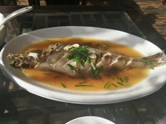 -老季市·三代非遗传承·地标美食老汁鸡(工农路店)