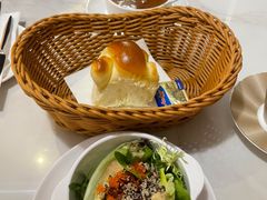 -La-Serene Café
