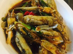 -亭下湖饭店(康岭店)