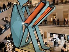 -乐蓬马歇百货公司(Rive Gauche)