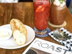 -ROAST coffee & eatery